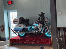  inside-motorcycle-the-brunch-factory 