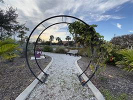 rubicond-park-circular-walkway