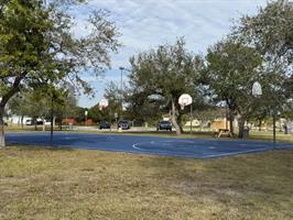 saratoga-lake-park-basketball-court